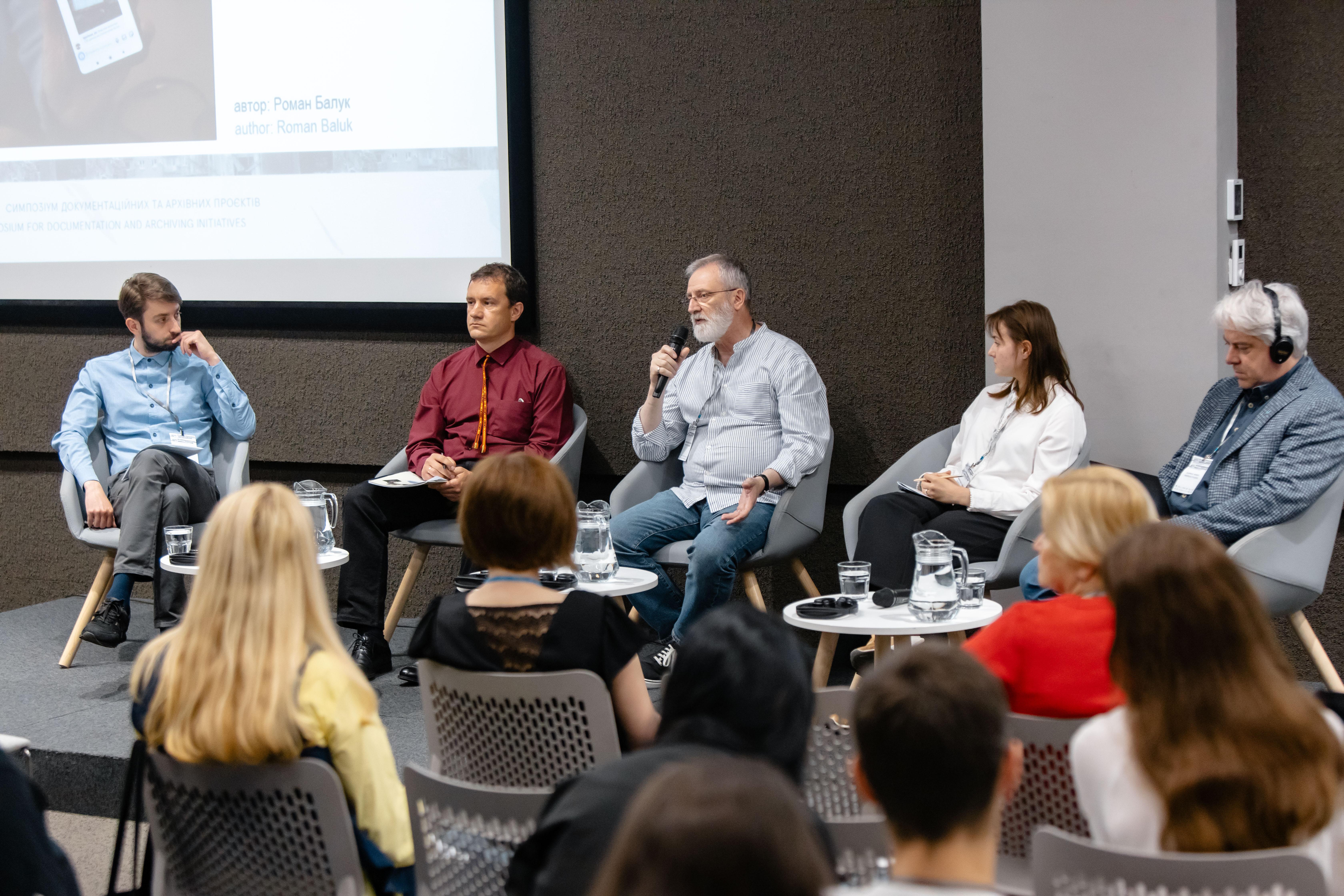 "Participants of the panel "Servers and Clouds in 50 Years: Documentation Technologies Today and the Sustainability of Archives in the Future"