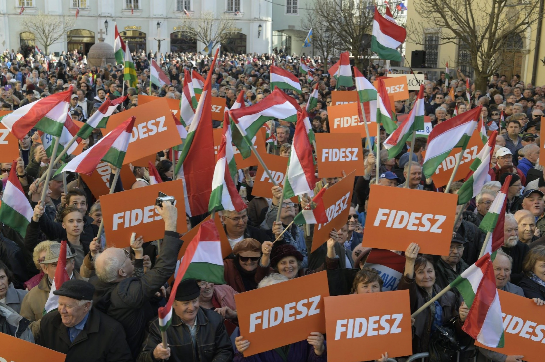 Supporters of Hungary’s ruling Fidesz party attend a general election rally in Szekesfehervar, 63 km southwest of Budapest, in April 2018. File photo: EPA-EFE/Zsolt Szigetvary
